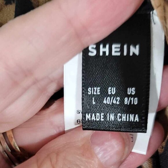 Leopard print semi-sheer scarf shawl wrap. EUC - Picture 3 of 5